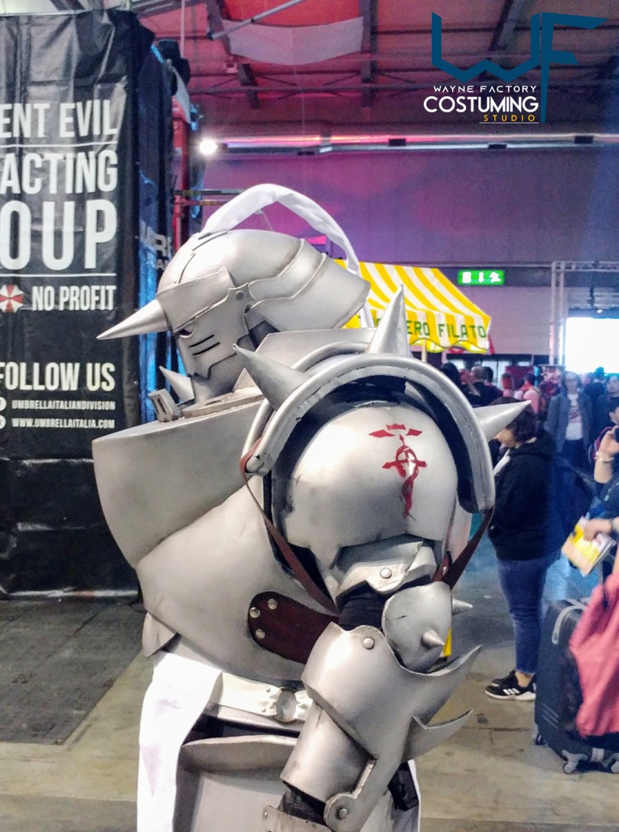 alphonse Full Metal Alchemist cosplay of Edward Elric armor