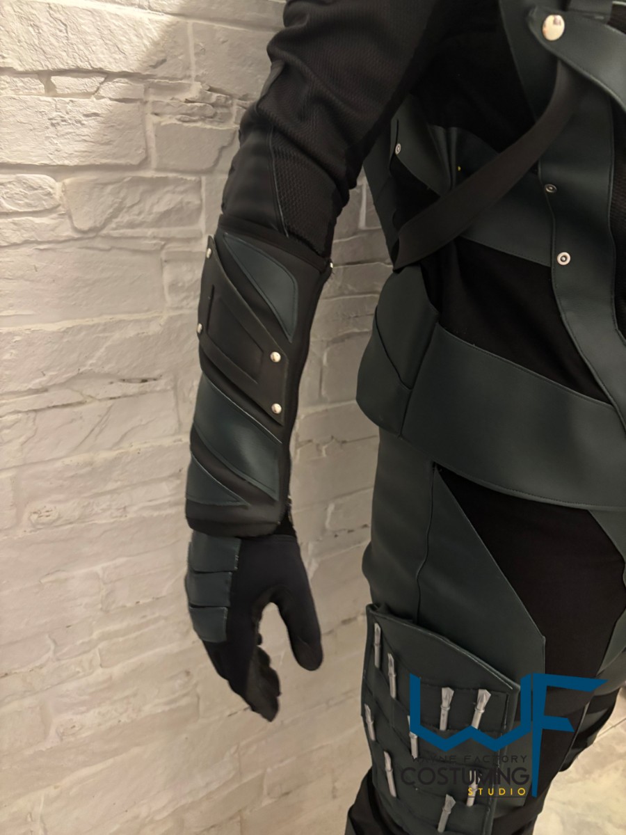 green arrow dc comics oliver queen arrowverse cosplay costume complete and props accessories