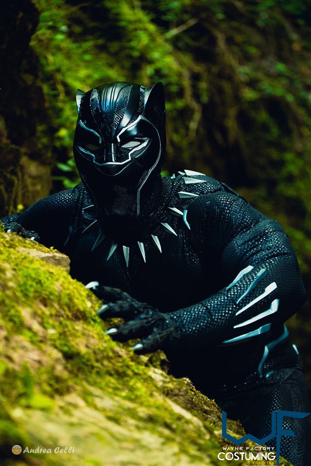 black panther wakanda costume cosplay with screen print and rubber cast parts Avengers marvel inspired