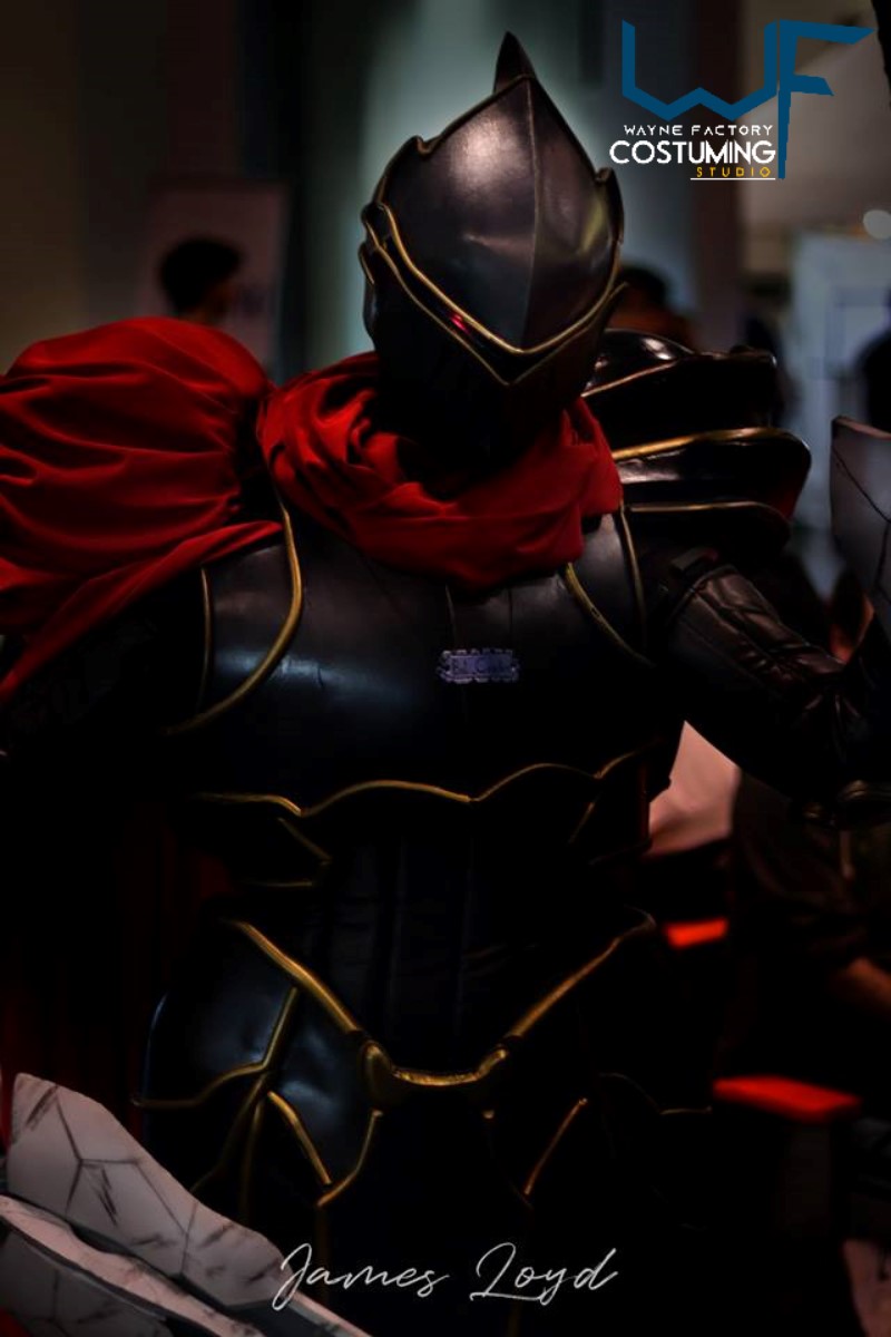 Momonga armor cosplay costuming overlord videogame costume inspired