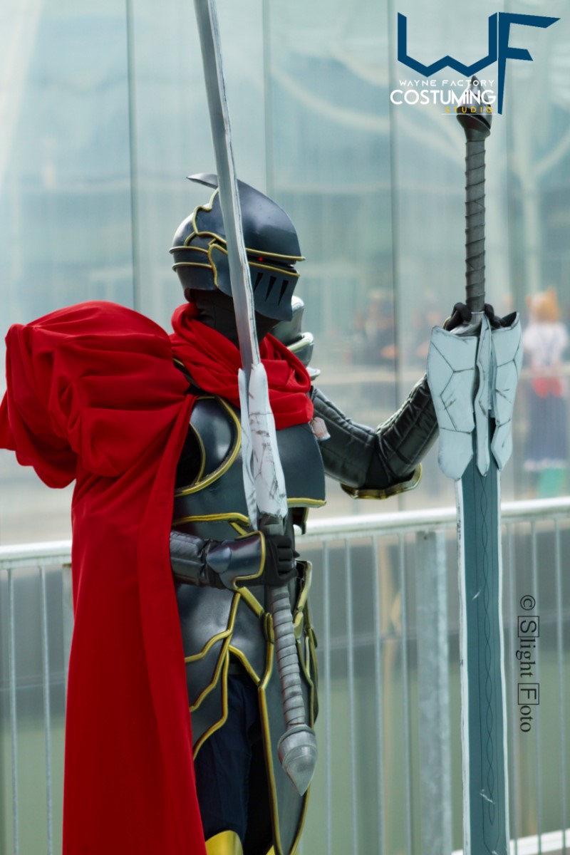 Momonga armor cosplay costuming overlord videogame costume inspired