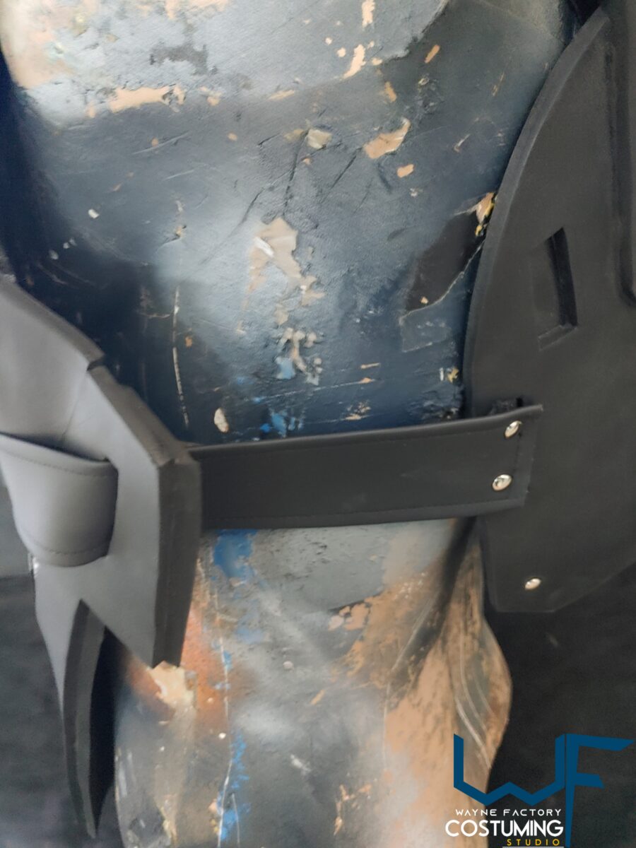 deathstroke cosplay armor and helmet inspired dc comics