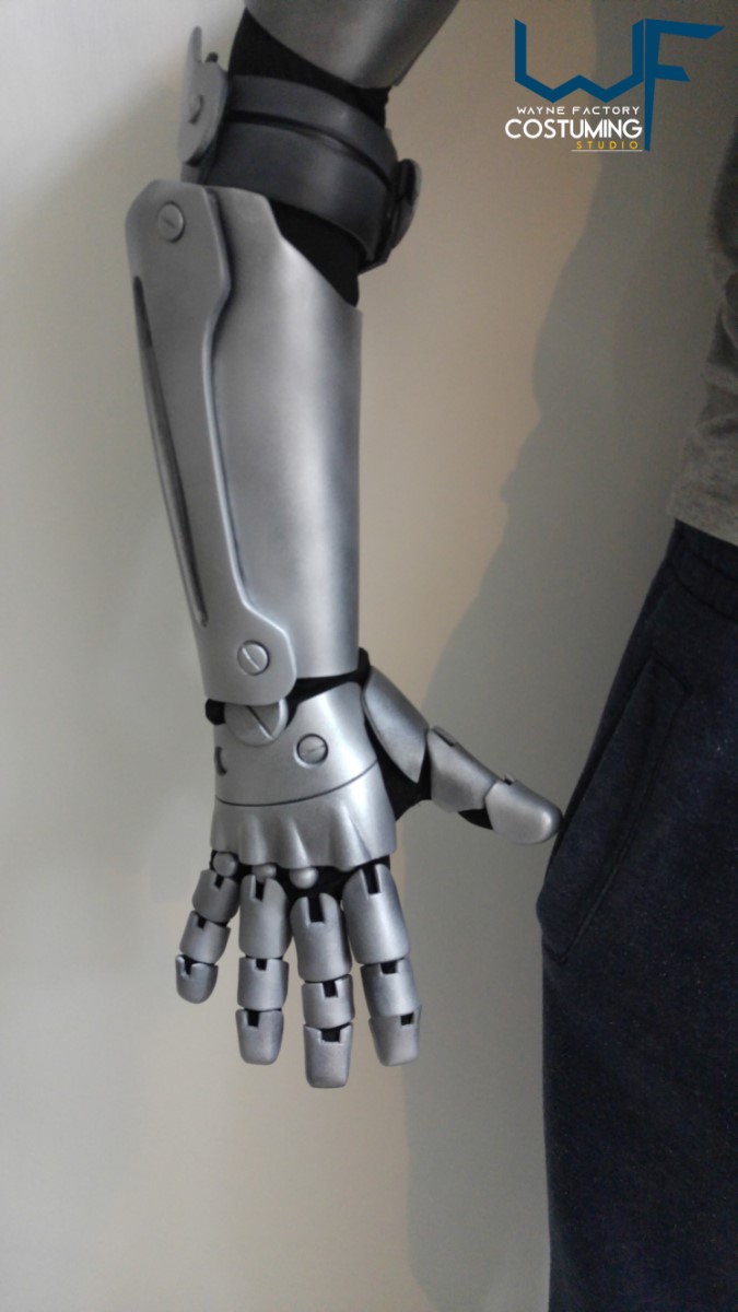 Automail Full Metal Alchemist cosplay of Edward Elric armor