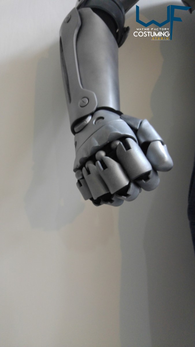 Automail Full Metal Alchemist cosplay of Edward Elric armor