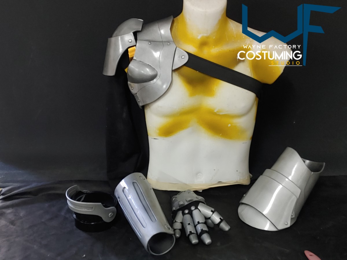 Automail Full Metal Alchemist cosplay of Edward Elric armor