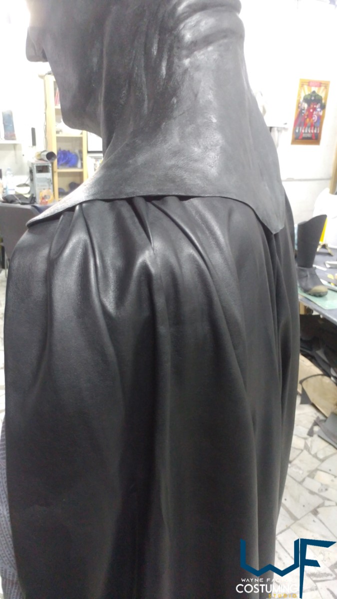 batman jla version justice league costume cosplay mask/cowl suit screen print tactical mask and version, superman vs batman armor logo emblem