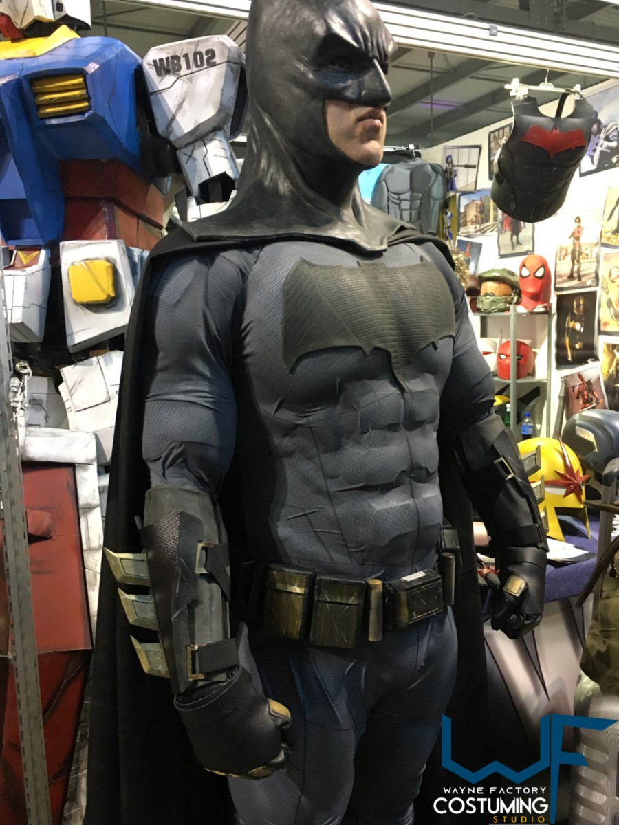 batman jla version justice league costume cosplay mask/cowl suit screen print tactical mask and version, superman vs batman armor logo emblem