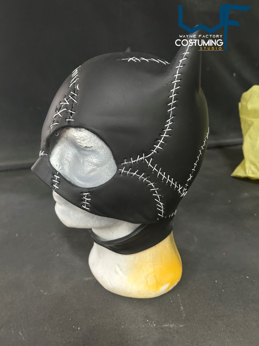 catwoman cosplay mask cowl costume dc comics batman tim burton michael keaton michelle pfeiffer version
